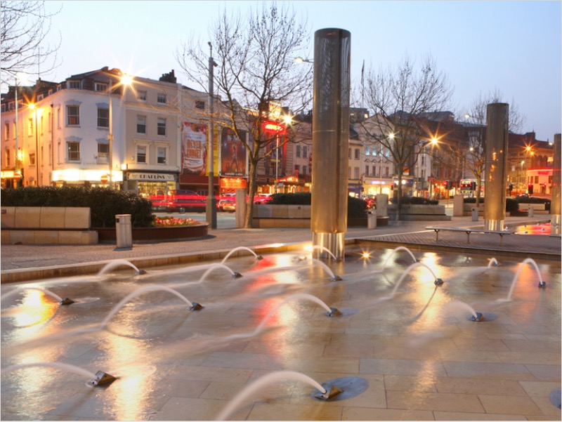 The fountain in Bristol city centre